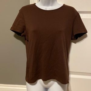 Brown tee shirt